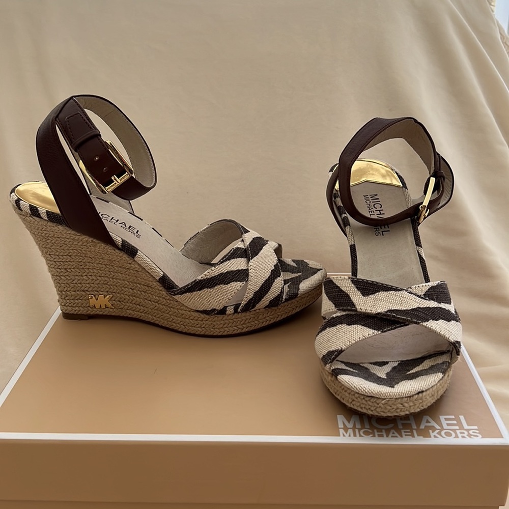 MICHAEL Michael Kors Beige and Dark Brown Wedge Sandals - Picture 2 of 10